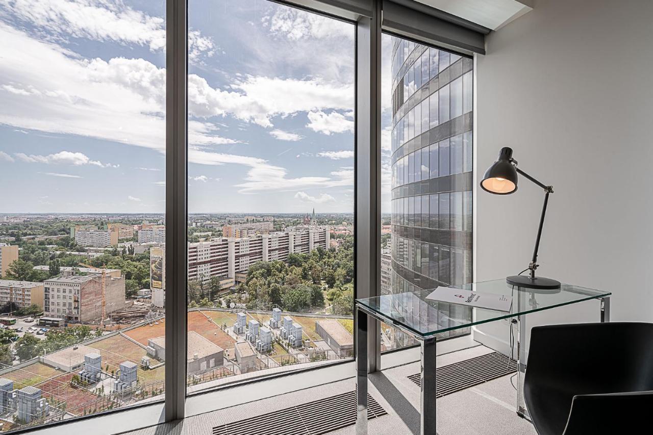 Rentplanet - Apartament Sky Tower Wrocław Exterior foto